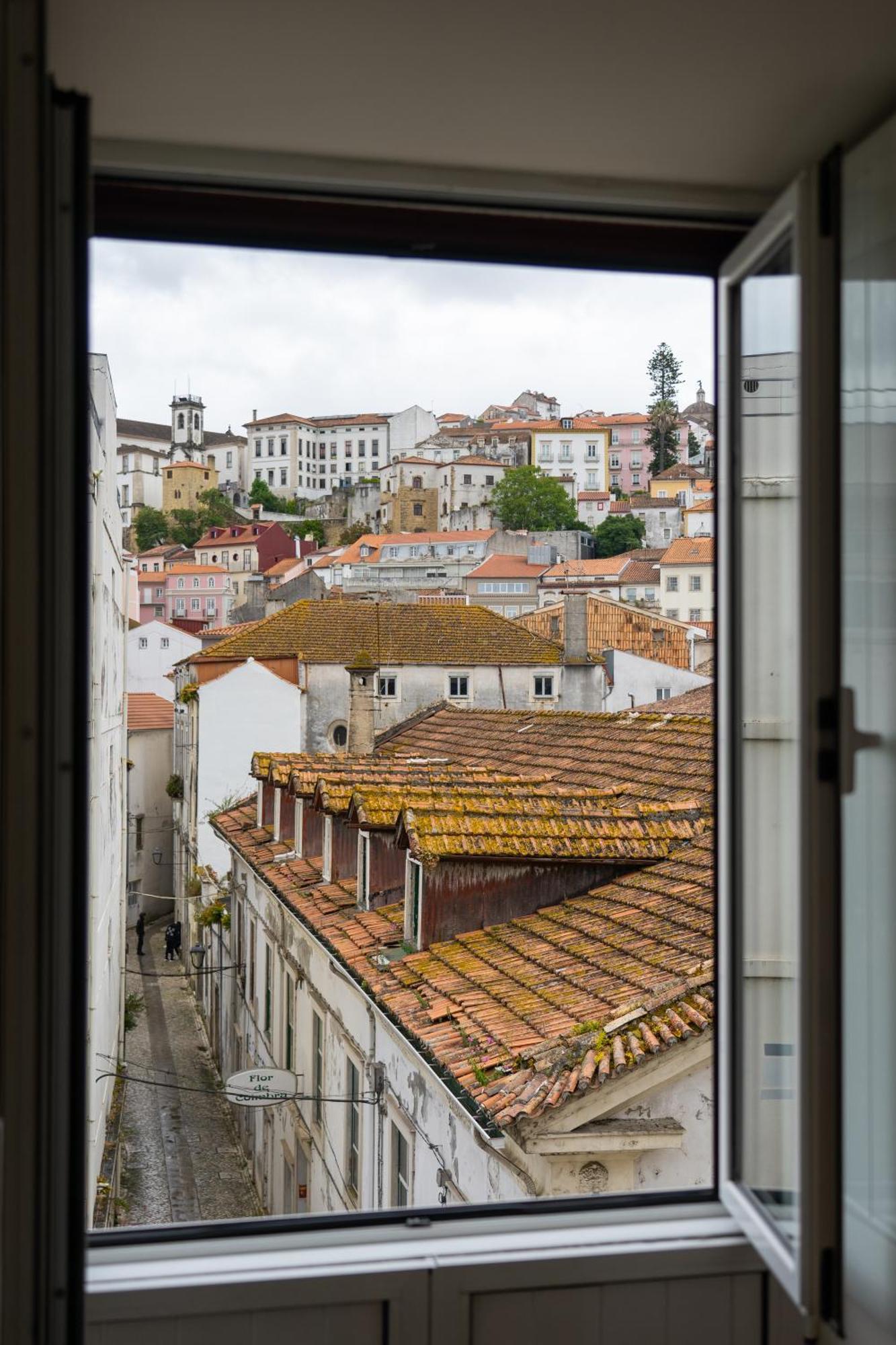 Hotel Vitoria Coimbra Exterior photo